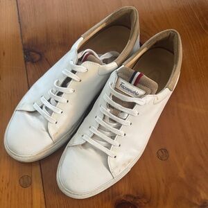 Faconnable White Leather Low-Top Sneakers with Tan Suede Trim